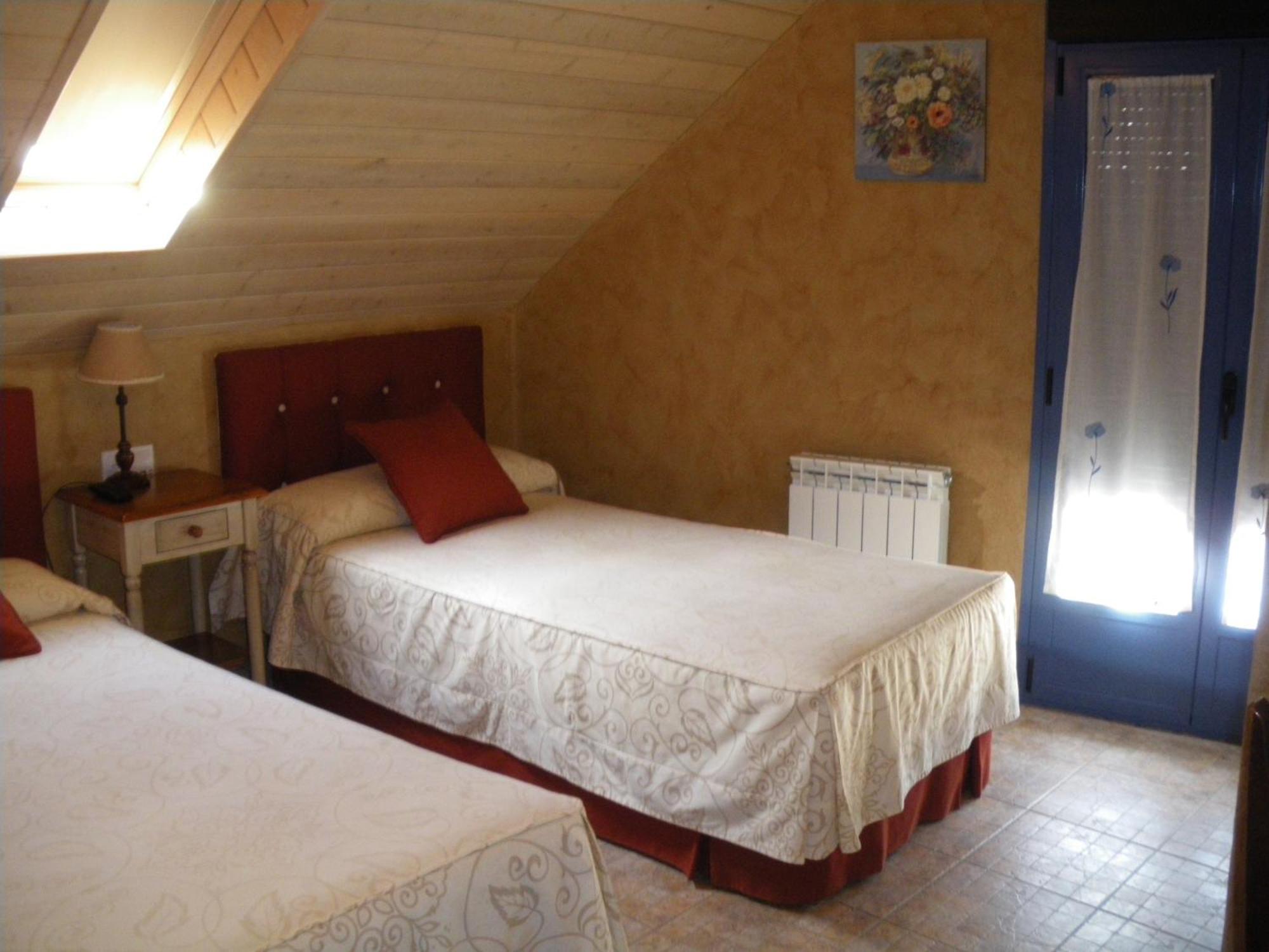 Hotel Pradets Vielha Esterno foto