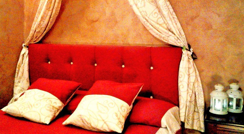 Hotel Pradets Vielha Esterno foto